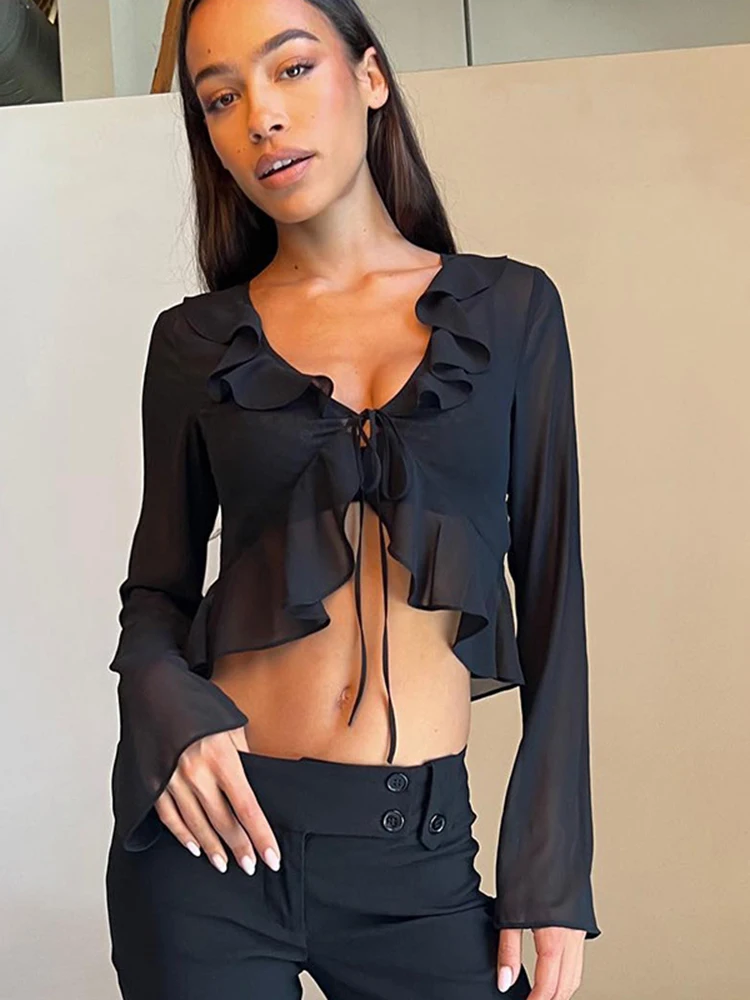 Hugcitar 2025 femmes champignon dentelle solide voir à travers soie manches évasées col en V réservoir court mode décontracté doux haut pour fille – Image 4