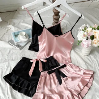 Pyjama en Satin lisse pour femmes, T-Shirt à col en v, bords à volants et short à nœud, ensemble pyjama Simple et respirant